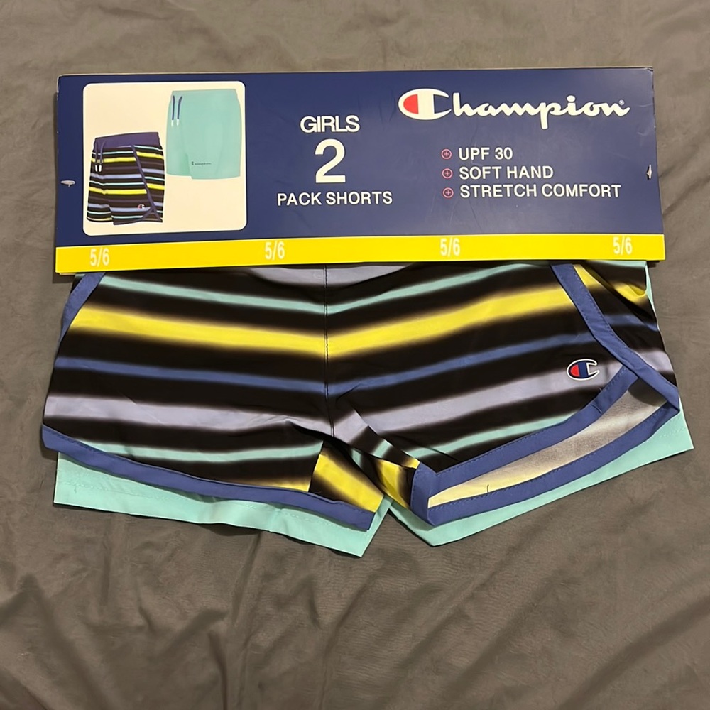 2 pack of Champion Girls athletic Shirts size 5/6